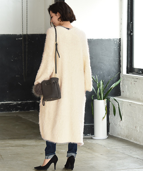 Luz Llena（ラズレナ）の「フェザーニットロングカーディガン（カーディガン/ボレロ・レディース・オフホワイト/グレー/スモークピンク・MEDIUM）」の21枚目の写真