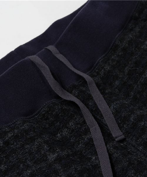 WHITE MOUNTAINEERING(ホワイトマウンテニアリング)の「【White Mountaineering】 ホワイトマウンテニアリング チェックイージーパンツ(その他パンツ・メンズ・ネイビー/ブラウン・1/0)」の3枚目の写真