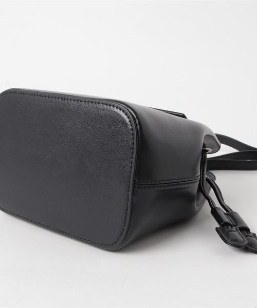 Vivienne Westwood(ヴィヴィアンウエストウッド)の「43020010/40525/MATILDA-BUCKET(ショルダーバッグ・レディース・ブラック・FREE)」の3枚目の写真