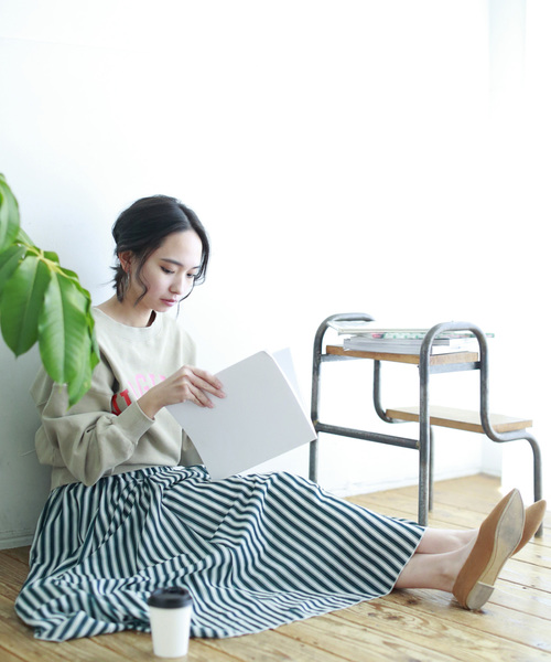 HUNCH(ハンチ)の「ストライププリントロングフレアスカート(スカート)」|グリーン