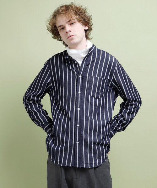 EMMA CLOTHES(エマクローズ)の「トリプルストライプ柄バンドカラーシャツ(シャツ/ブラウス・メンズ・インディゴブルー/サックスブルー・M/L)」の1枚目の写真