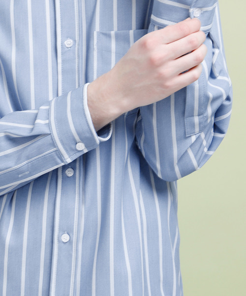 EMMA CLOTHES(エマクローズ)の「トリプルストライプ柄バンドカラーシャツ(シャツ/ブラウス・メンズ・インディゴブルー/サックスブルー・M/L)」の7枚目の写真