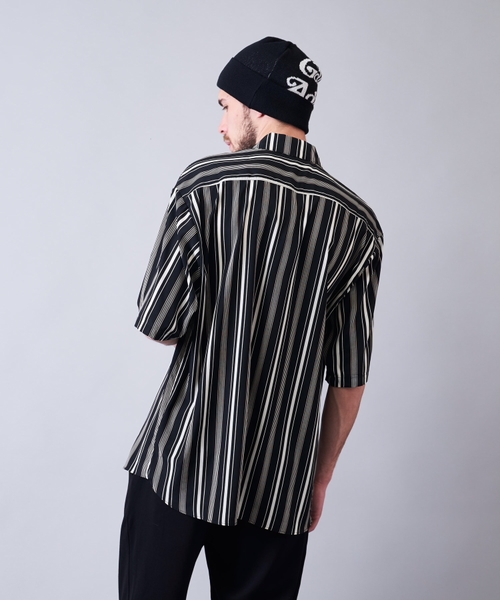 Luv maison（ラブメゾン）の「マルチストライプビッグシャツ（シャツ/ブラウス・メンズ・ホワイト/ブラック・M/L）」の19枚目の写真