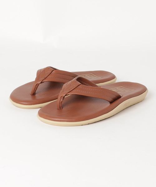 ISLAND SLIPPER（アイランドスリッパ）の「ISLAND SLIPPER: アルティメイト サンダル（サンダル・メンズ・ホワイト/ネイビー/ブラウン/レッド・6/8/10/9/7/5）」の2枚目の写真