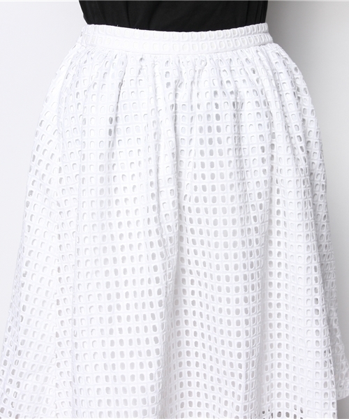 B:MING by BEAMS（ビーミングバイビームス）の「ビーミング by ビームス / ウィンドーレーススカート（スカート・レディース・ホワイト/ネイビー・SMALL/MEDIUM）」の10枚目の写真