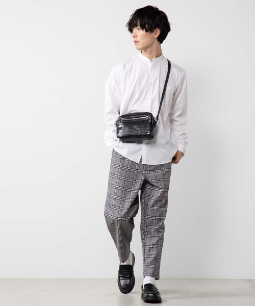 WEGO（ウィゴー）の「WEGO/ストレッチブロードバンドカラーポプリンシャツ（シャツ/ブラウス・メンズ・ホワイト/ブラック/ベージュ・MEDIUM/LARGE）」の4枚目の写真