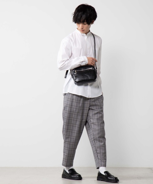 WEGO（ウィゴー）の「WEGO/ストレッチブロードバンドカラーポプリンシャツ（シャツ/ブラウス・メンズ・ホワイト/ブラック/ベージュ・MEDIUM/LARGE）」の5枚目の写真