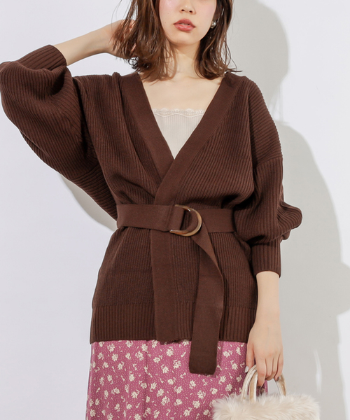 natural couture(ナチュラルクチュール)の「ベルト付きミドルカーディガン(カーディガン/ボレロ・レディース・ブラウン/オフホワイト/ピンク/レンガ・FREE)」の16枚目の写真