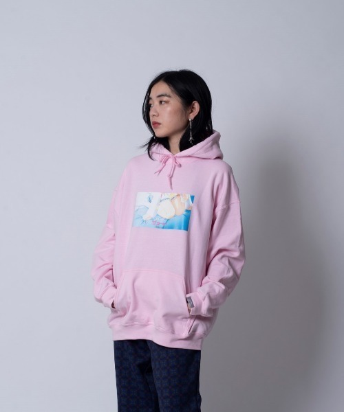 THE Nookie(ザヌーキー)の「『THE nookie』ANIME2 SWEAT PARKA(パーカー・メンズ・ブラック/ピンク・FREE)」の2枚目の写真