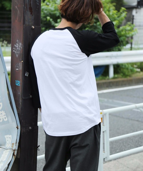 THRASHER（スラッシャー）の「MAG LOGO RAGLAN 3/4 SLEEVE T-SHIRTS / THRASHER スラッシャー 7分丈 ラグランスリーブ スケボー ストリート ロンT ユニセックス ロゴプリント（Tシャツ/カットソー・メンズ・グレー/ホワイト×ブラック・SMALL/MEDIUM/LARGE/X-LARGE）」の8枚目の写真