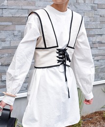 Marient | パイピングレースアップベスト・Tシャツセット(Tシャツ/カットソー)