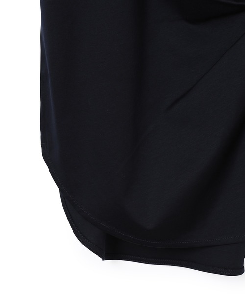ADAM ET ROPE'(アダムエロペ)の「【一部店舗限定】ねじりBIGTシャツ(Tシャツ/カットソー・レディース・オフホワイト/キャメル/ネイビー/マスタード・FREE)」の17枚目の写真