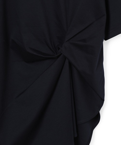 ADAM ET ROPE'(アダムエロペ)の「【一部店舗限定】ねじりBIGTシャツ(Tシャツ/カットソー・レディース・オフホワイト/キャメル/ネイビー/マスタード・FREE)」の13枚目の写真