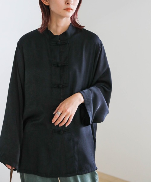 select MOCA（セレクトモカ）の「2020 A/W チャイナシャツ(スタンドカラーサイドスリットボタンデザインシャツ)（シャツ/ブラウス・レディース・ブラウン/モカ/スミクロ・FREE）」の2枚目の写真