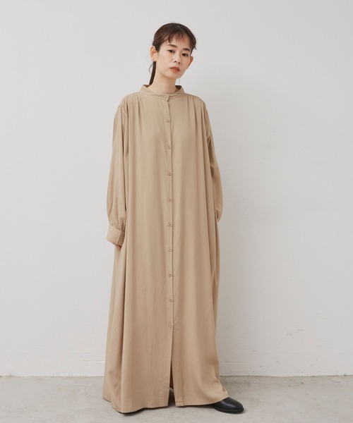 Libra Cue(リブラ キュー)の「2020AW / バンドカラーロングスリーブシャツワンピース(ワンピース・レディース・ブラック/ベージュ/ネイビー・FREE)」の21枚目の写真