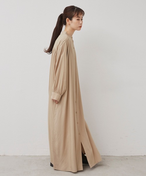 Libra Cue(リブラ キュー)の「2020AW / バンドカラーロングスリーブシャツワンピース(ワンピース・レディース・ブラック/ベージュ/ネイビー・FREE)」の8枚目の写真