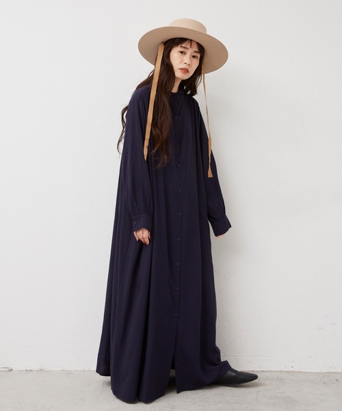 Libra Cue(リブラ キュー)の「2020AW / バンドカラーロングスリーブシャツワンピース(ワンピース・レディース・ブラック/ベージュ/ネイビー・FREE)」の16枚目の写真