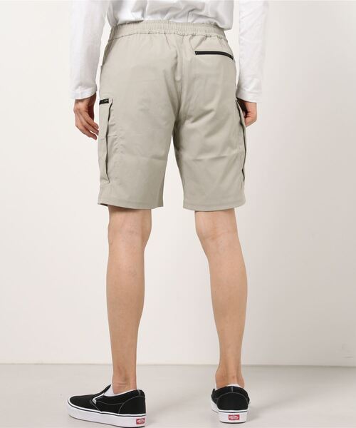 HAGLOFS（ホグロフス）の「ミッドクリント ショーツ2（その他パンツ・メンズ・チャコールグレー/ベージュ/グリーン・S/M/L）」の5枚目の写真