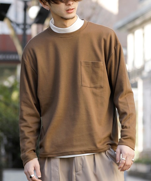 Beno（ビーノ）の「T/Cポンチ ワイドシルエット ロングスリーブ Tシャツ（Tシャツ/カットソー・メンズ・オフホワイト/ブラック/ダークグレー/グレイッシュベージュ/サンドベージュ/ダークブラウン/ダークグリーン/ネイビー・M/L）」の4枚目の写真