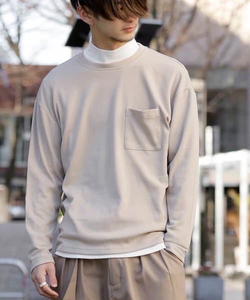 Beno（ビーノ）の「T/Cポンチ ワイドシルエット ロングスリーブ Tシャツ（Tシャツ/カットソー・メンズ・オフホワイト/ブラック/ダークグレー/グレイッシュベージュ/サンドベージュ/ダークブラウン/ダークグリーン/ネイビー・M/L）」の6枚目の写真