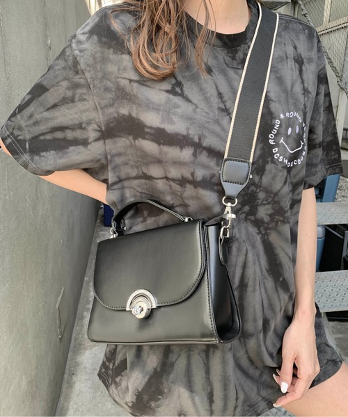 RASVOA（ラスボア）の「ワンハンドルミニショルダー（ショルダーバッグ・レディース・オフホワイト/ブラック・FREE）」の13枚目の写真