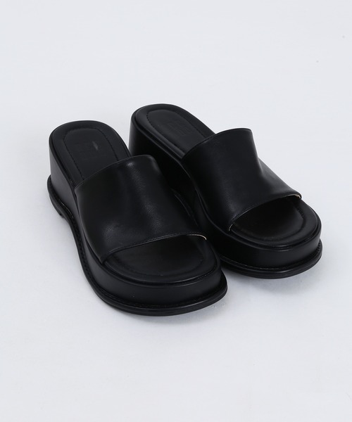 WC（ダブル シー）の「厚底デザインサンダル（サンダル・レディース・ブラック/グリーン・MEDIUM/SMALL）」の8枚目の写真