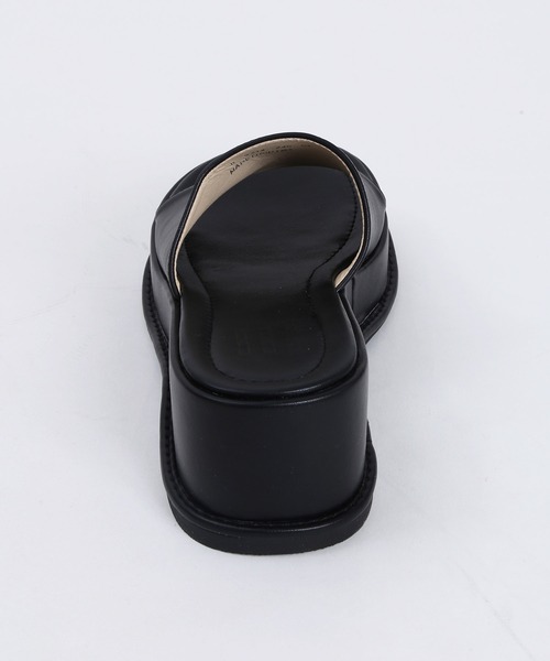 WC（ダブル シー）の「厚底デザインサンダル（サンダル・レディース・ブラック/グリーン・MEDIUM/SMALL）」の11枚目の写真