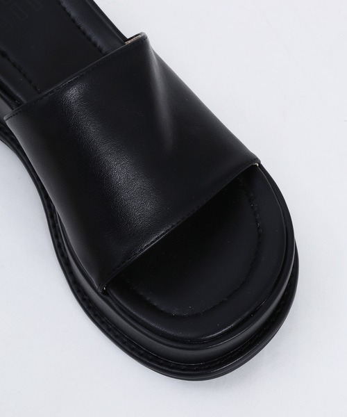 WC（ダブル シー）の「厚底デザインサンダル（サンダル・レディース・ブラック/グリーン・MEDIUM/SMALL）」の15枚目の写真