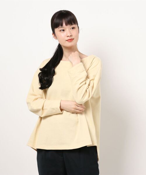 KOBE LETTUCE（コウベレタス）の「無地・ボーダー柄変形スウェットカットソー（スウェット・レディース・オフホワイト/ブラック/ネイビー/グレイッシュベージュ/ホワイト×ブラック/イエロー・FREE）」の20枚目の写真