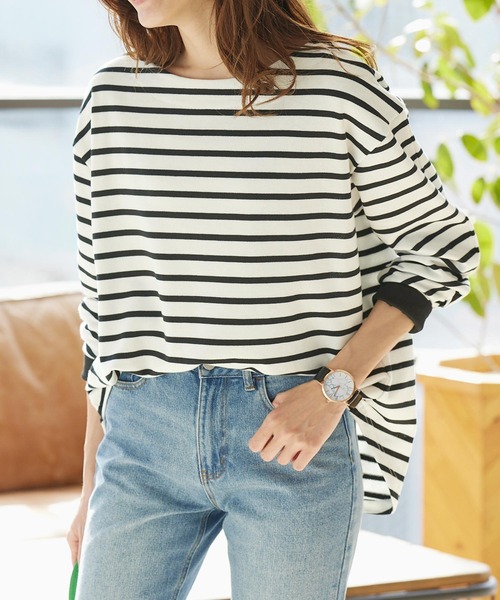 KOBE LETTUCE（コウベレタス）の「無地・ボーダー柄変形スウェットカットソー（スウェット・レディース・オフホワイト/ブラック/ネイビー/グレイッシュベージュ/ホワイト×ブラック/イエロー・FREE）」の10枚目の写真