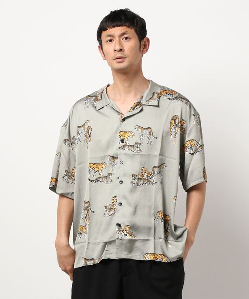 Revo.（レボ）の「Revo. TIGERパターン S/S シャツ（シャツ/ブラウス・メンズ・グレー/ホワイト/ブラック・2/1）」の8枚目の写真