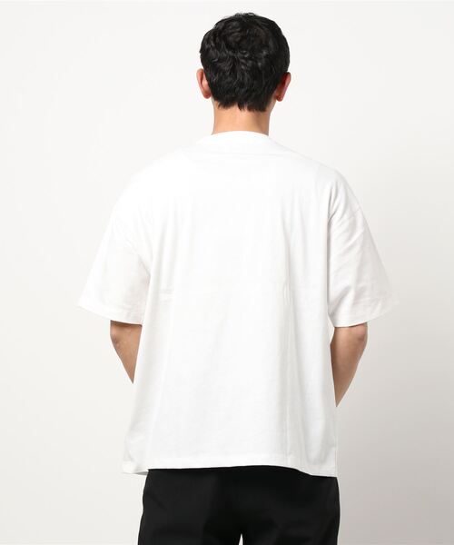 SPINNS（スピンズ）の「【ゆったりシルエット】CHAMPAGNEロゴ半袖Tシャツ（Tシャツ/カットソー・メンズ・ホワイト/ブラック・ONESIZE）」の11枚目の写真