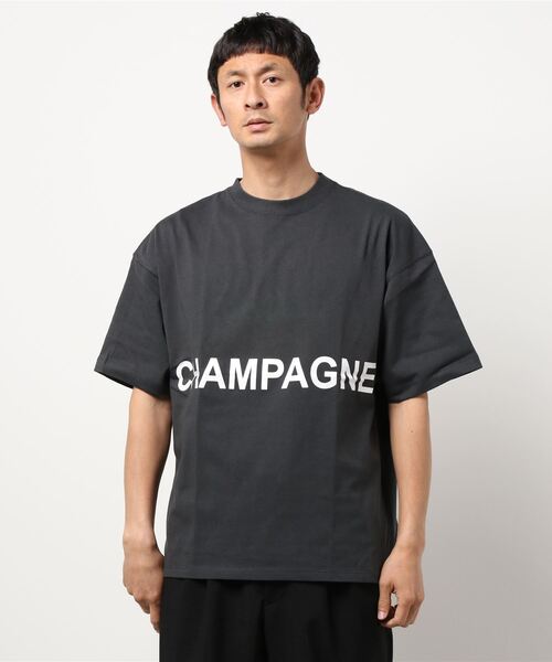 SPINNS（スピンズ）の「【ゆったりシルエット】CHAMPAGNEロゴ半袖Tシャツ（Tシャツ/カットソー・メンズ・ホワイト/ブラック・ONESIZE）」の13枚目の写真