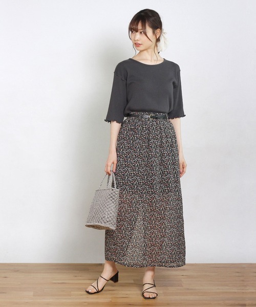 Crisp（クリスプ）の「フラワーシフォンペンシルスカート（スカート・レディース・ブラック/ブルー/アイボリー・FREE）」の4枚目の写真