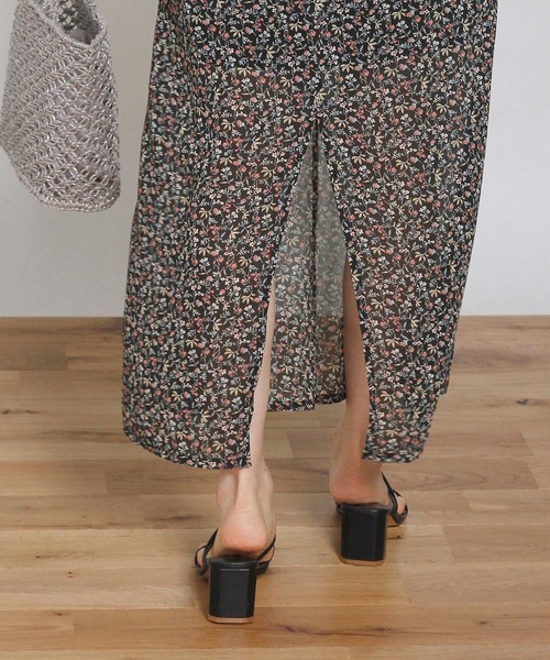 Crisp（クリスプ）の「フラワーシフォンペンシルスカート（スカート・レディース・ブラック/ブルー/アイボリー・FREE）」の9枚目の写真