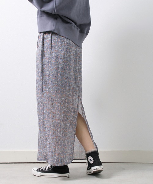 Crisp（クリスプ）の「フラワーシフォンペンシルスカート（スカート・レディース・ブラック/ブルー/アイボリー・FREE）」の14枚目の写真