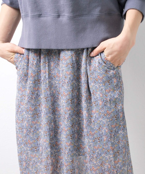 Crisp（クリスプ）の「フラワーシフォンペンシルスカート（スカート・レディース・ブラック/ブルー/アイボリー・FREE）」の12枚目の写真