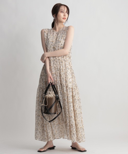 Andemiu（アンデミュウ）の「フラワーパターンワンピース951771（ワンピース・レディース・オフホワイト/ブラック・FREE）」の10枚目の写真