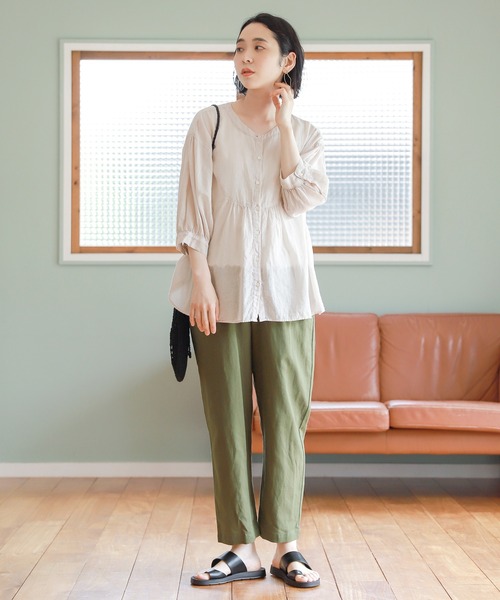 studio CLIP(スタディオクリップ)の「製品染め胸切り替えブラウス(シャツ/ブラウス・レディース・グレー/グリーン/ブルー/イエロー・FREE)」の20枚目の写真