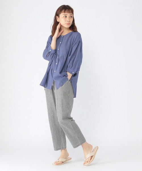 studio CLIP(スタディオクリップ)の「製品染め胸切り替えブラウス(シャツ/ブラウス・レディース・グレー/グリーン/ブルー/イエロー・FREE)」の15枚目の写真