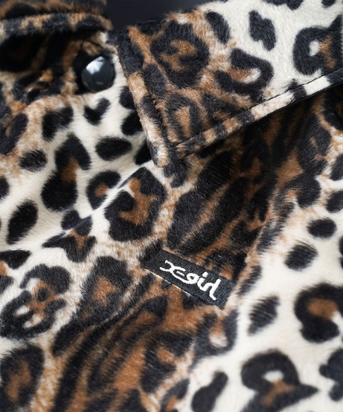 X-girl（エックスガール）の「WORDS LOGO REVERSIBLE COACH JACKET（ブルゾン・レディース・ライトブルー/ブラック/ベージュ・S/M）」の8枚目の写真