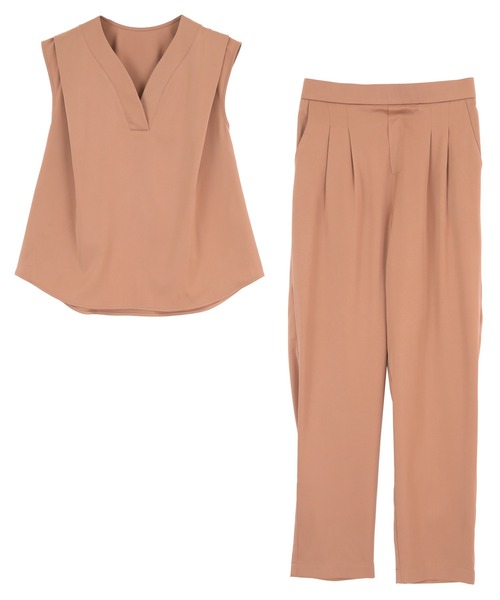 titivate（ティティベイト）の「ﾃﾞｻﾞｲﾝVﾈｯｸﾘﾗｯｸｽｾｯﾄｱｯﾌﾟ（セットアップ・レディース・ブラック/ライトグリーン/ライトブラウン・S/M/L）」の10枚目の写真