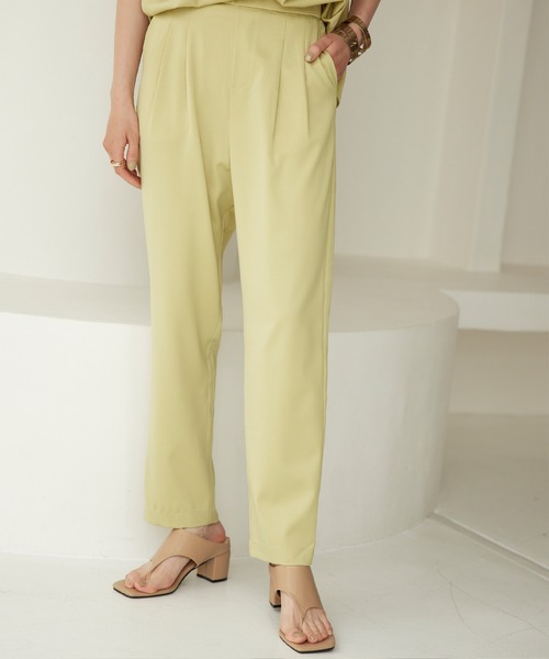 titivate（ティティベイト）の「ﾃﾞｻﾞｲﾝVﾈｯｸﾘﾗｯｸｽｾｯﾄｱｯﾌﾟ（セットアップ・レディース・ブラック/ライトグリーン/ライトブラウン・S/M/L）」の15枚目の写真