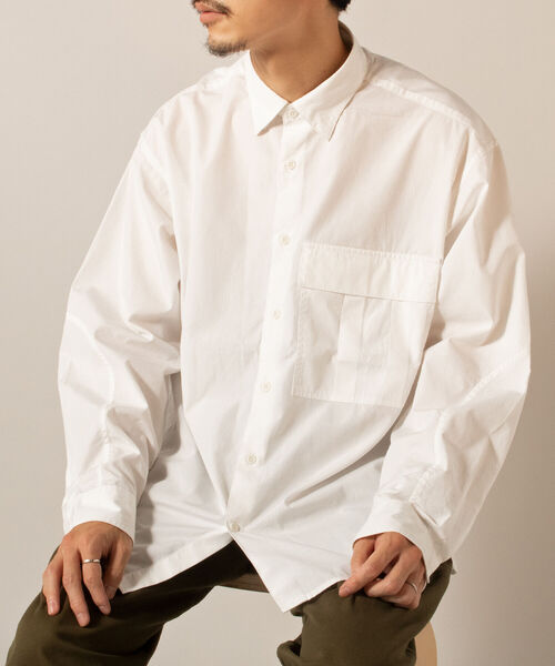 GLOSTER（グロスター）の「【GLOSTER/グロスター】M65ポケットシャツ（シャツ/ブラウス・メンズ・ベージュ/ネイビー/オフホワイト・MEDIUM/LARGE）」の2枚目の写真