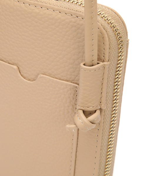 Ungrid（アングリッド）の「【ungrid/アングリッド】牛革天然石ブローチ　マルチケース　お財布ショルダーバッグ（ショルダーバッグ・レディース・ピンク/ベージュ系その他/ダークブルー/キャメル/カーキ/グレー/ブラック/ベージュ/オリーブ/ライトグリーン/ミント/アイボリー/ブルー系その他/ダークグリーン/ターコイズブルー/ワイン/マスタード・FREE）」の22枚目の写真