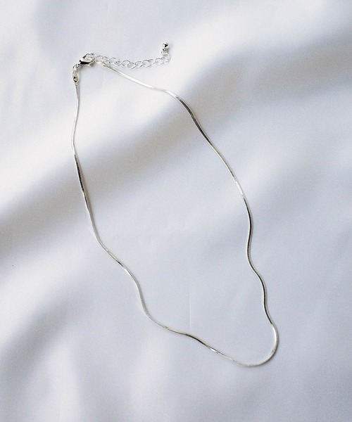 SIGNAL(シグナル)の「【SIGNAL/シグナル】Snake Chain Necklace / スネークチェーンネックレス(ネックレス・レディース・シルバー/ゴールド・41cm)」の6枚目の写真