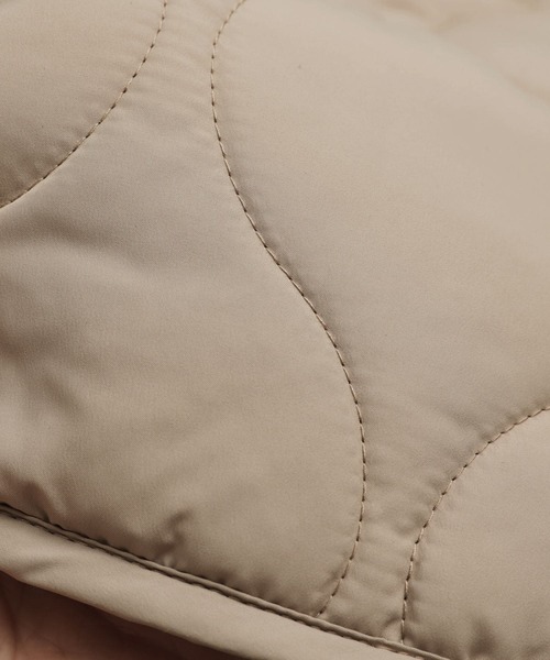 reca（レカ）の「ノーカラー ボア×中綿キルティングコート（ノーカラーコート・レディース・ブラック/カーキ/アイボリー・M/L）」の18枚目の写真