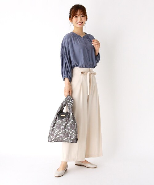 LAURA ASHLEY(ローラアシュレイ)の「パルテール柄 パッカブルマイバッグ(エコバッグ/サブバッグ・レディース・チャコール/ピンク系5・00)」の3枚目の写真
