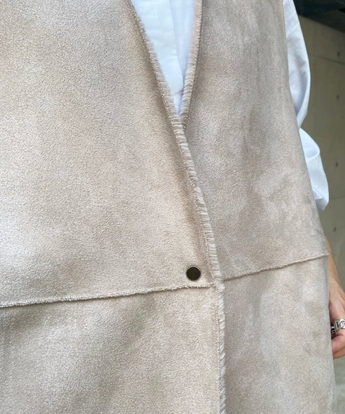 DouDou（ドゥドゥ）の「フェイクファーリバーシブルベスト（ベスト・レディース・ベージュ/グレー・FREE）」の21枚目の写真