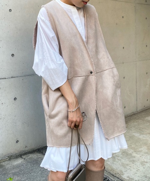 DouDou（ドゥドゥ）の「フェイクファーリバーシブルベスト（ベスト・レディース・ベージュ/グレー・FREE）」の20枚目の写真